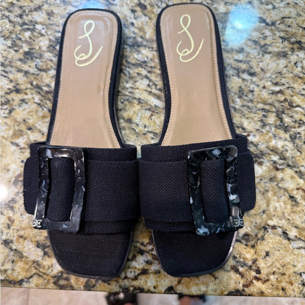 Sam Edelman Black Sandals with Timeless Elegance